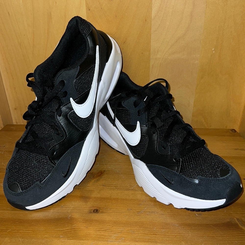 Nike Air Max Fusion Women’s Shoe New No Box